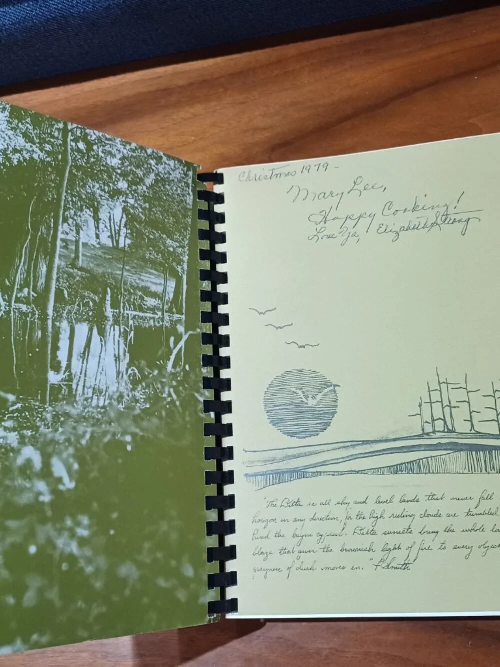 Indianola MS Bayou Cuisine St Stephens Episcopal Church Cookbook 1975 Spiral